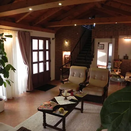 Siraly Casa de Férias *