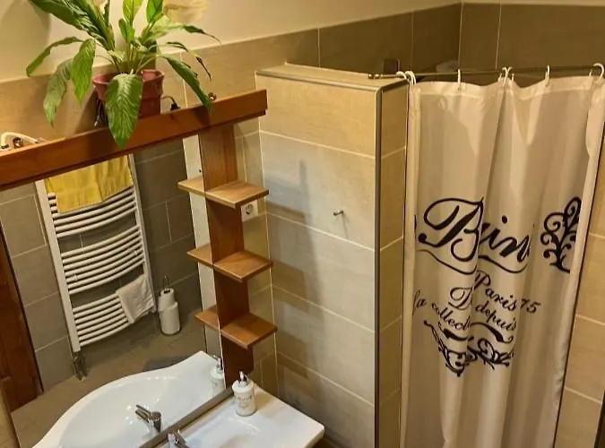 Siraly Feriehus Miskolc